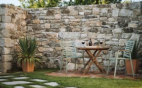 Apartma Ob Stari Murvi, Sezana